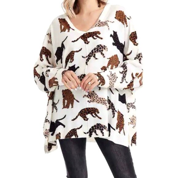 MUD PIE Kenny Cheetah Sweater Oversized Boxy V Neck New - Picture 1 of 9
